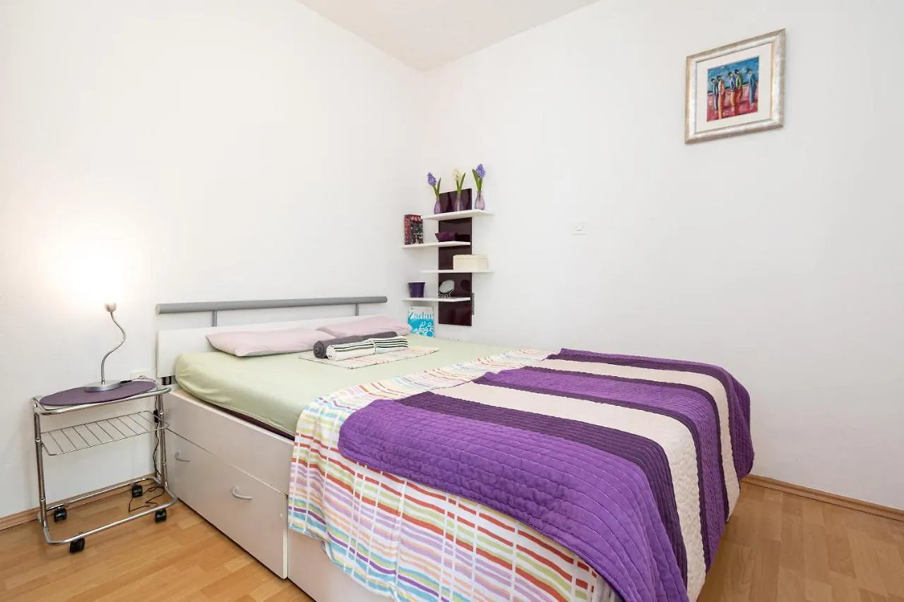 Apartment Bazen Ζαντάρ